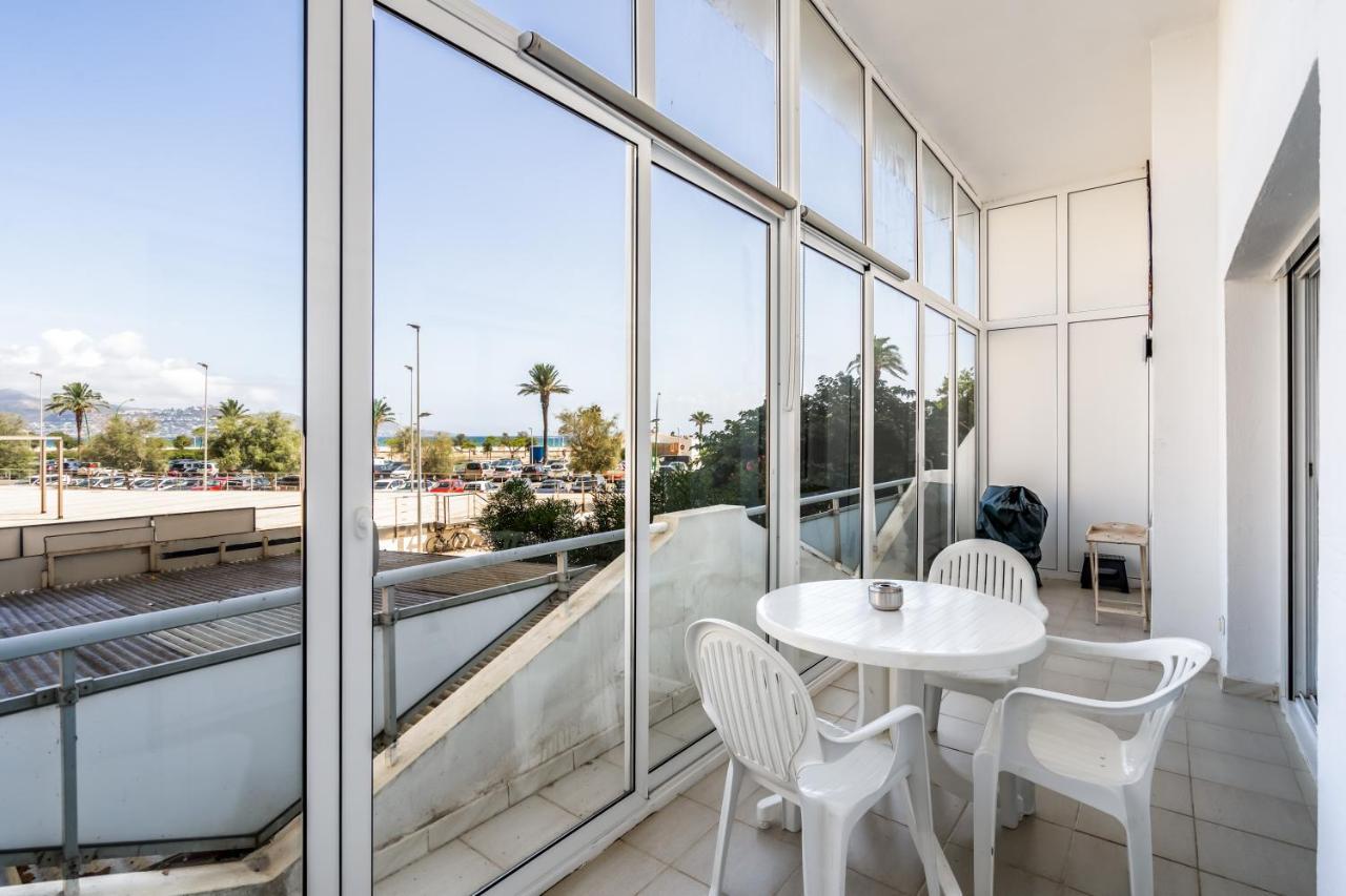 Apartamento Welcs Emp 018 Con Terraza Frente Al Mar Apartment Емпуриабрава Екстериор снимка